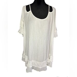 Torrid White Cold shoulder Tonic Top. Size 2